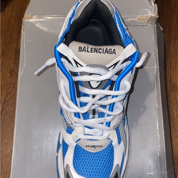 Blue and white balenciaga track runner size 45 - Picture 3 of 3